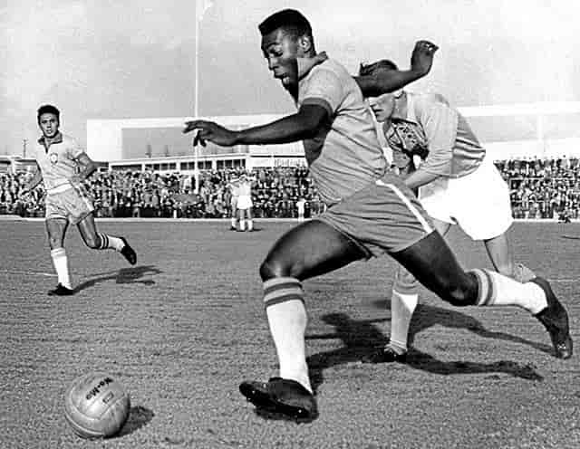 How Pele Ended a war in Africa